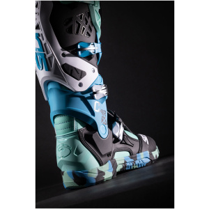 CROSSAIR X messy/cyan