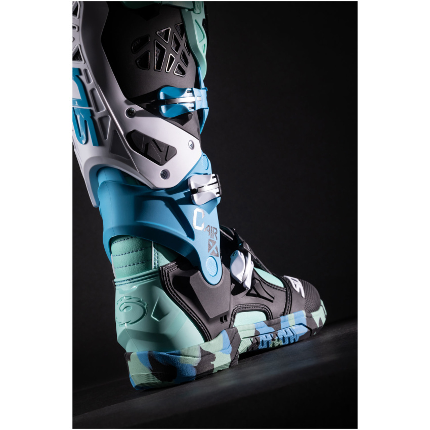 CROSSAIR X messy/cyan